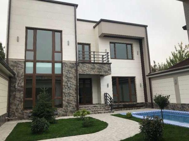 Плитки, потом очищаем все поверхности, только очень хорошо.
