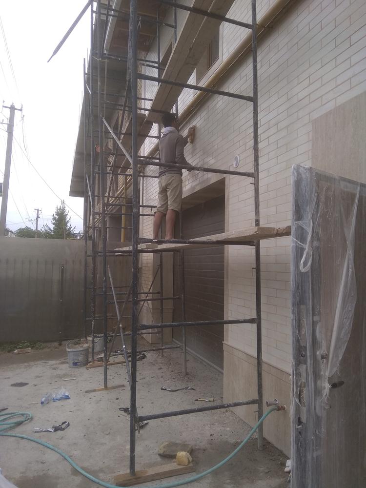 Мастером избавит Вас от подобных проблем! Кафельщик Ташкента.
