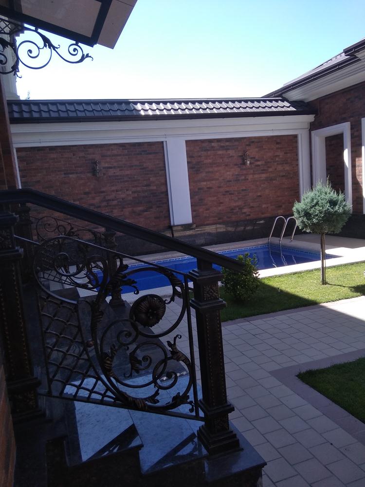 Знание современных материалов и технологий.
